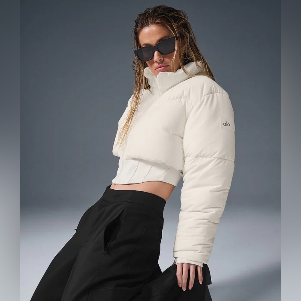 NWT Alo Corset Puffer